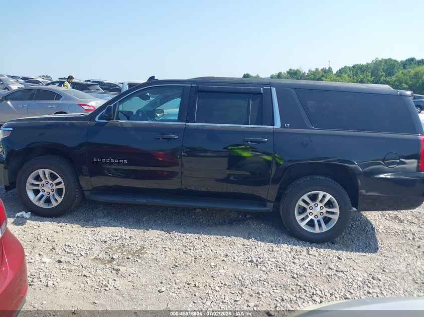 2020 CHEVROLET SUBURBAN 4WD LT — Photo 14