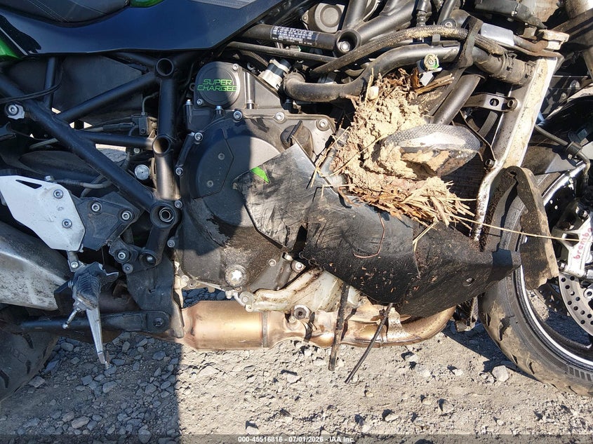 2023 KAWASAKI ZX1002 auction photo 8