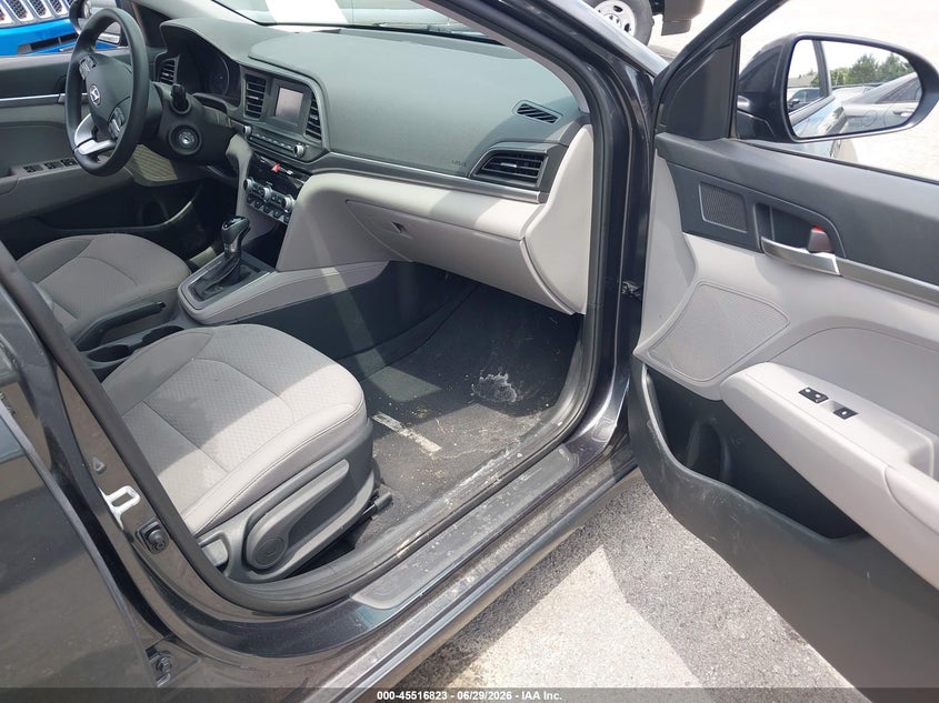 AtlanticExpress - Hyundai Elantra