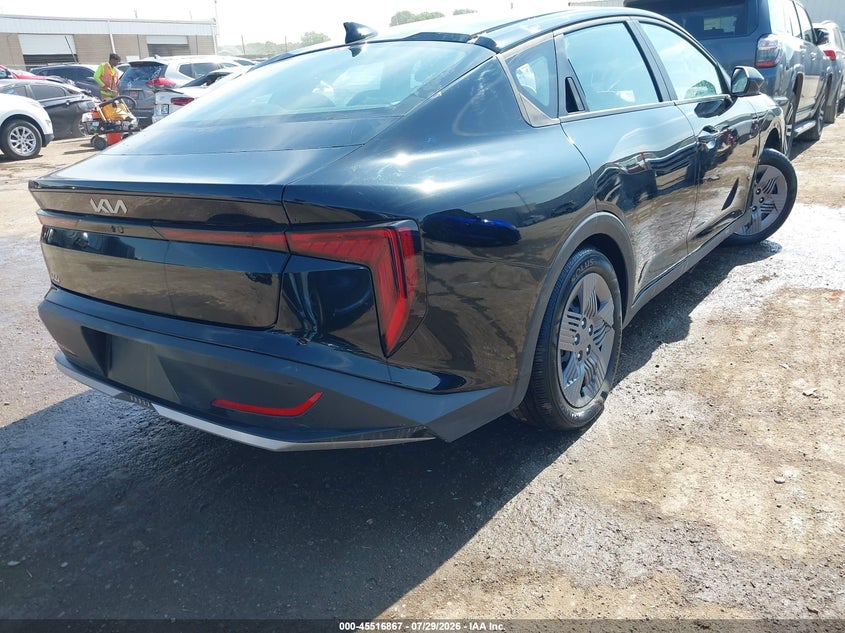 Vin: 3kpft4de2se174998, lot: 46015083, kia k4 lx 20254