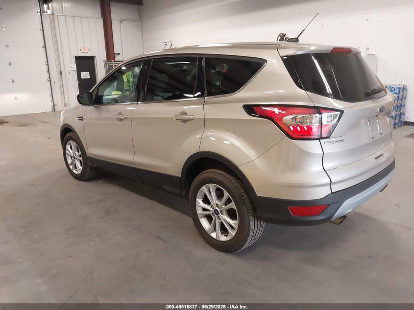 2017 FORD ESCAPE auction photo 3