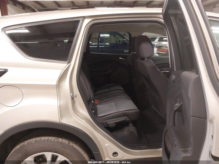 2017 FORD ESCAPE auction photo 8