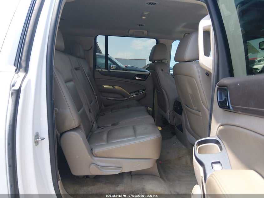 2015 GMC YUKON XL 1500 auction photo 8