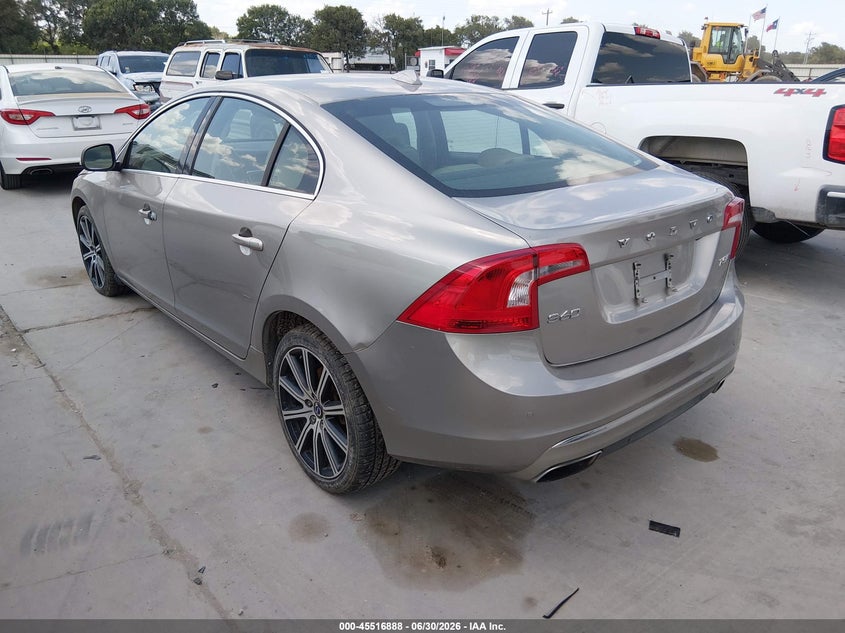 2016 VOLVO S60 INSCRIPTION auction photo 3