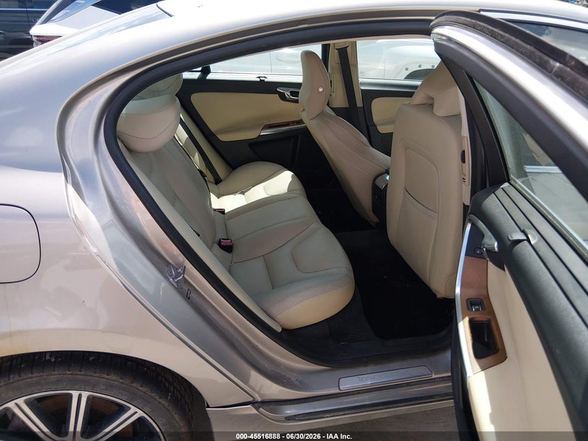 2016 VOLVO S60 INSCRIPTION auction photo 8