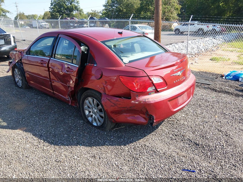 2010 CHRYSLER SEBRING auction photo 3