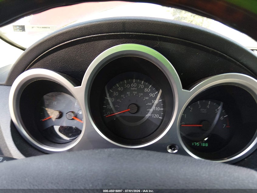 2010 CHRYSLER SEBRING auction photo 7