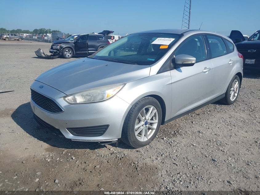 2017 FORD FOCUS auction photo 2