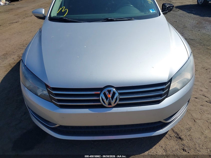 2012 VOLKSWAGEN PASSAT auction photo 6
