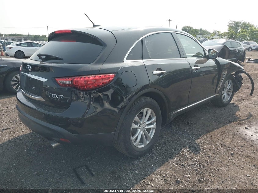 2017 INFINITI QX70 auction photo 4