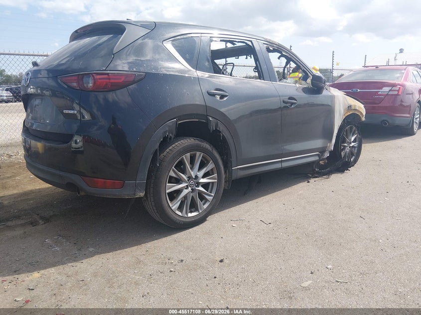 2021 MAZDA CX-5 auction photo 4