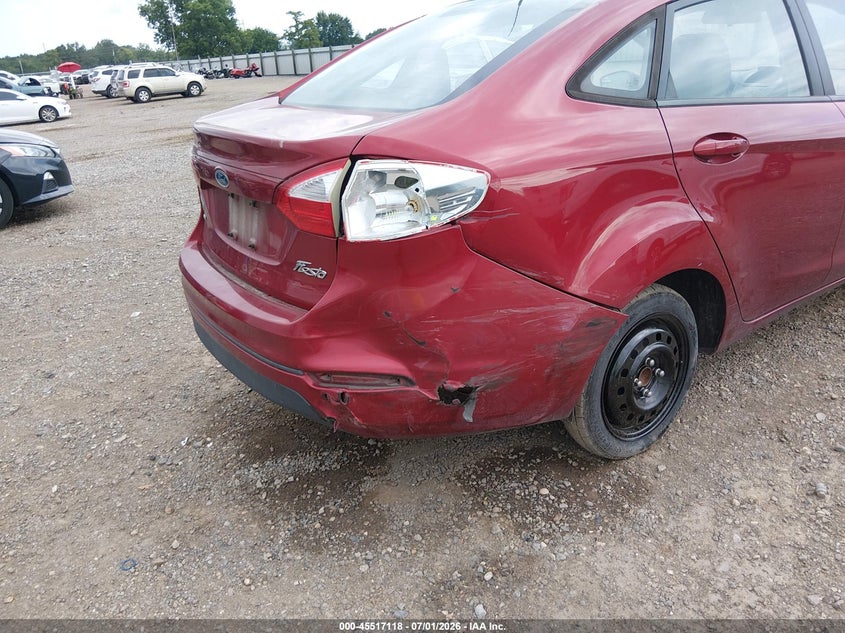 2014 FORD FIESTA auction photo 6
