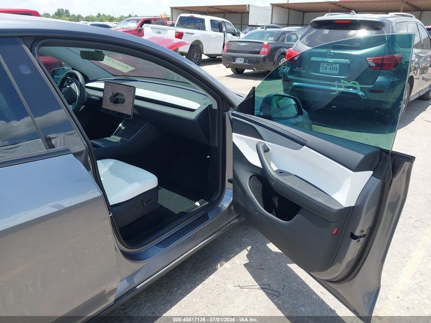 2026 TESLA MODEL Y auction photo 5