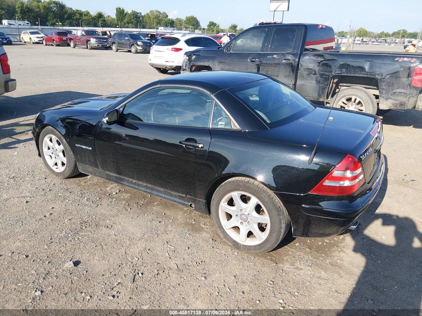 2002 Mercedes-Benz Slk 230 Kompressor VIN: WDBKK49F82F237982 Lot: 45517138