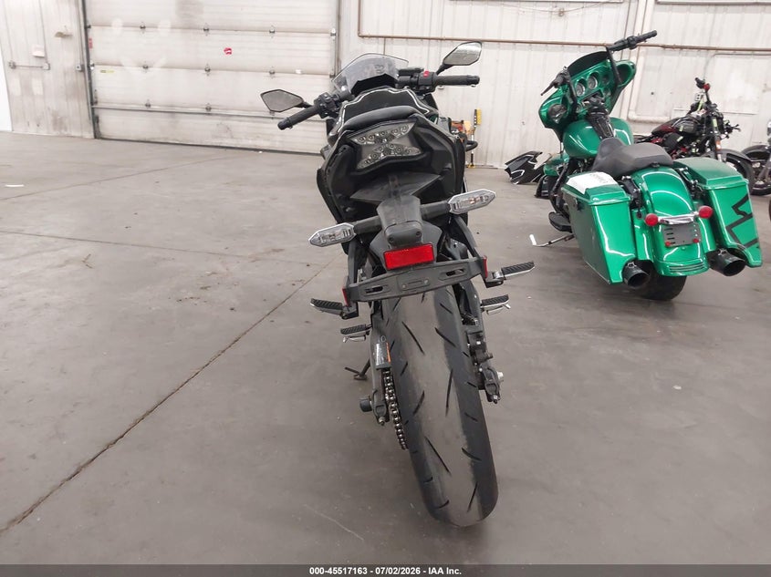 2025 Kawasaki Ex650 R VIN: ML5EXER19SDAG5086 Lot: 45517163