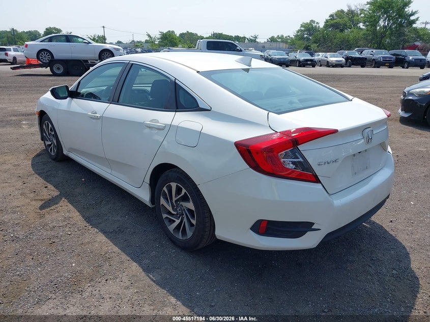 2018 HONDA CIVIC auction photo 3