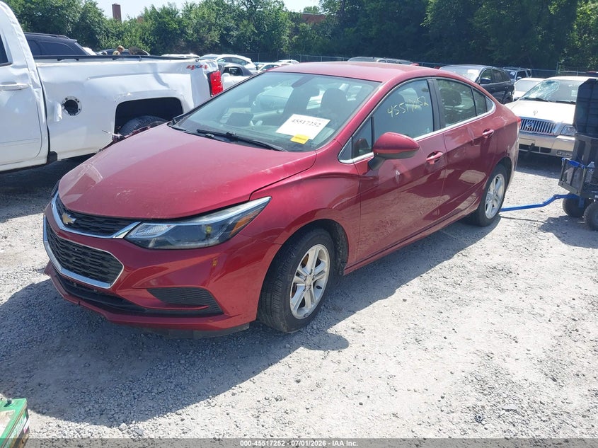 2018 Chevrolet Cruze Lt Auto 1G1BE5SM7J7166332 photo 1
