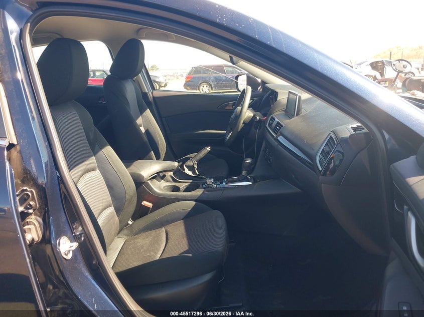 2015 MAZDA MAZDA3 auction photo 5