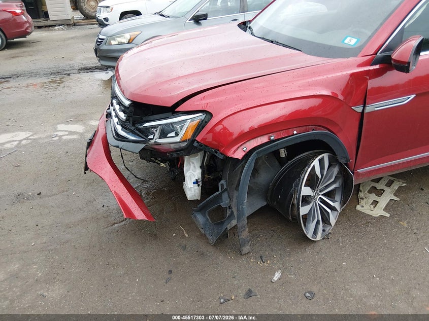 2020 Volkswagen Atlas Cross Sport 3.6L V6 Sel Premium R-Line VIN: 1V2TE2CA3LC225688 Lot: 45517303