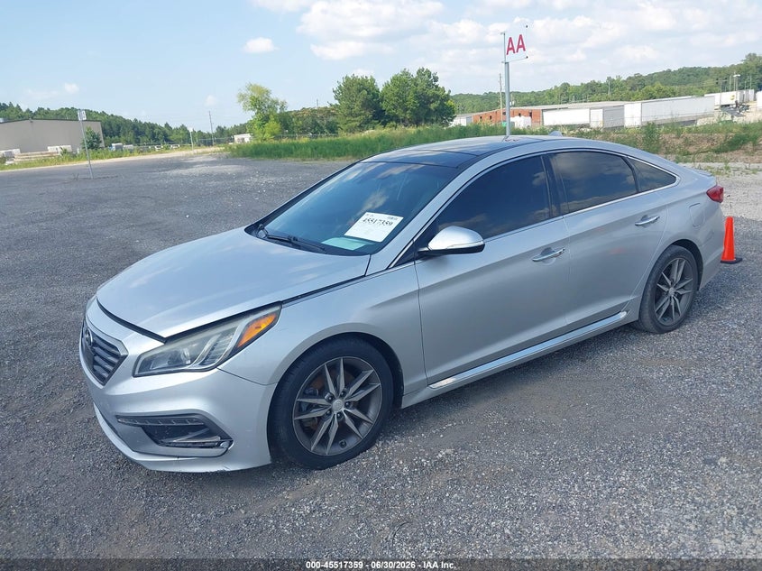 2015 Hyundai Sonata, Normal Wear & Tear, IAAI, VIN 5NPE34AB4FH054482 — photo 2