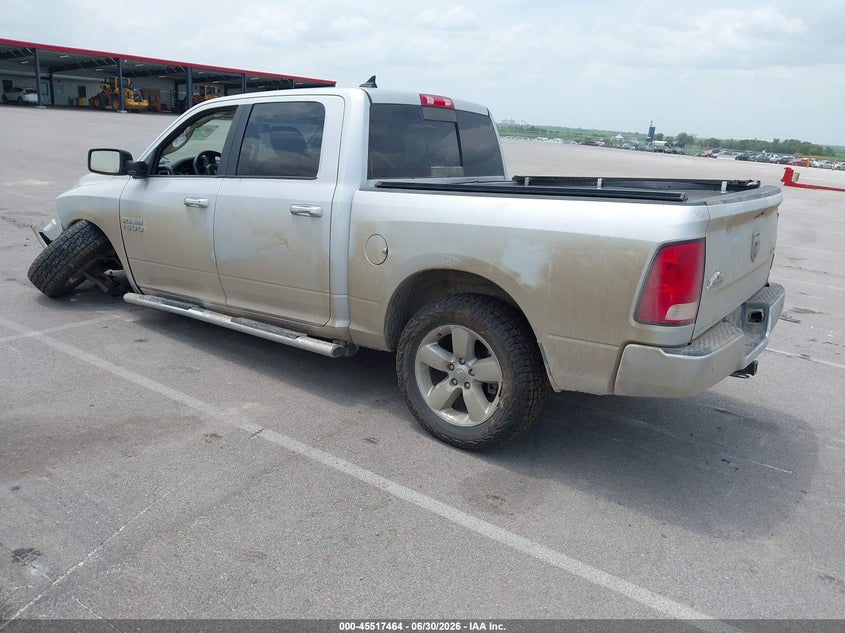 Vin: 1c6rr7lg5hs681844, lot: 46015680, ram 1500 big horn  4x4 5'7 box 20173