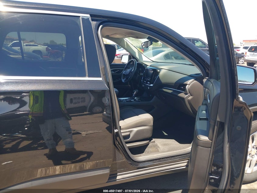 2021 CHEVROLET TRAVERSE auction photo 5