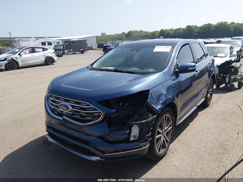 2019 FORD EDGE auction photo 2