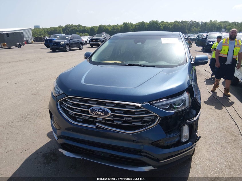 2019 FORD EDGE auction photo 6