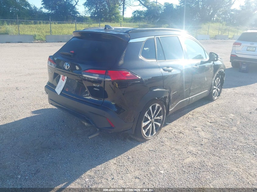 2022 TOYOTA COROLLA CROSS auction photo 4