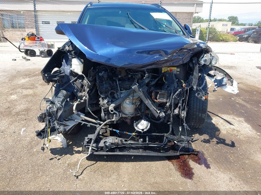 2017 HYUNDAI SANTA FE auction photo 6