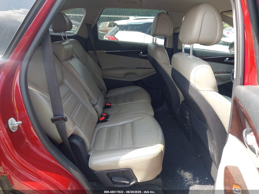 2016 KIA SORENTO auction photo 8