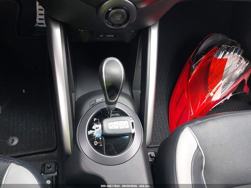 2013 Hyundai Veloster Turbo W/Black VIN: KMHTC6AE9DU135537 Lot: 45517924