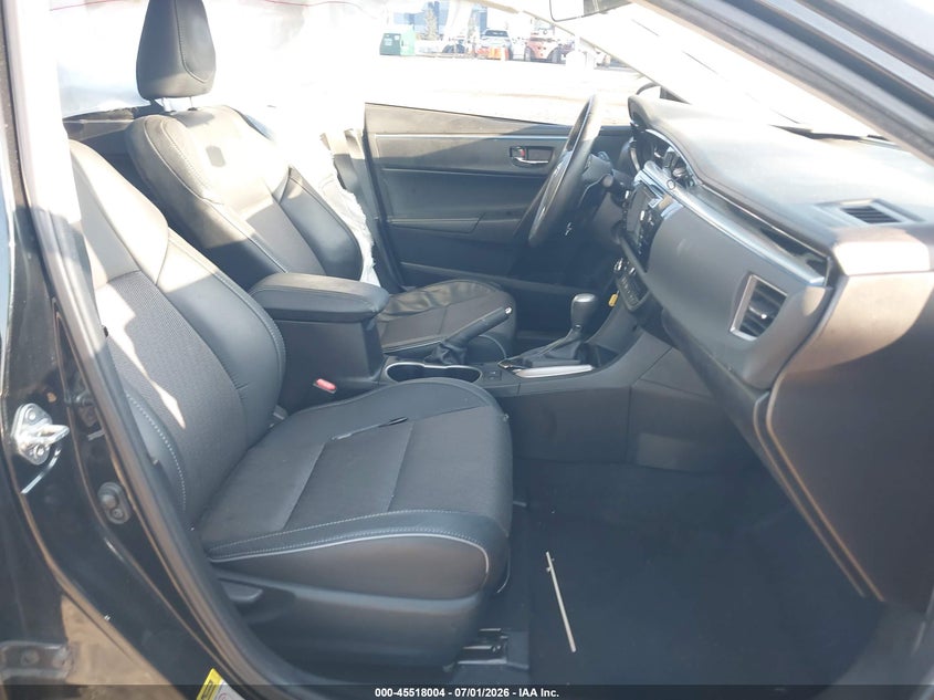 2015 TOYOTA COROLLA auction photo 5