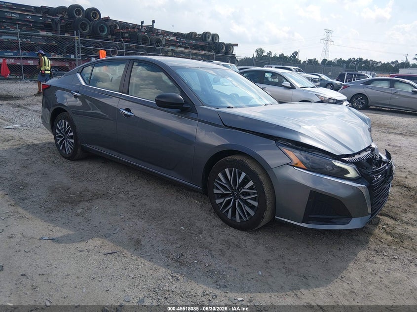 2025 NISSAN ALTIMA auction photo 1