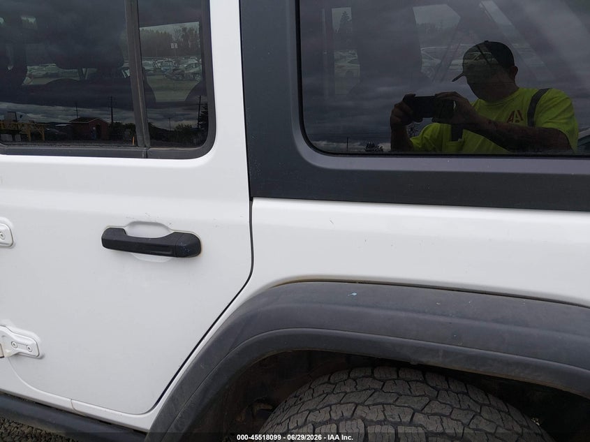 AtlanticExpress - Jeep Wrangler Unlimited