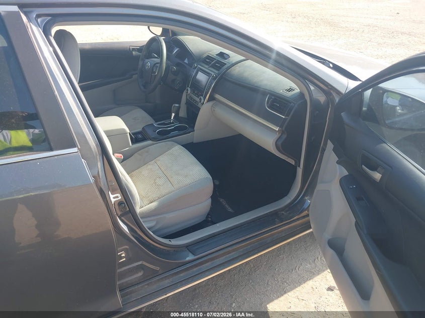 2012 TOYOTA CAMRY auction photo 5