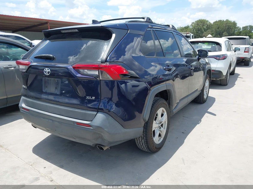 2019 TOYOTA RAV4 auction photo 4