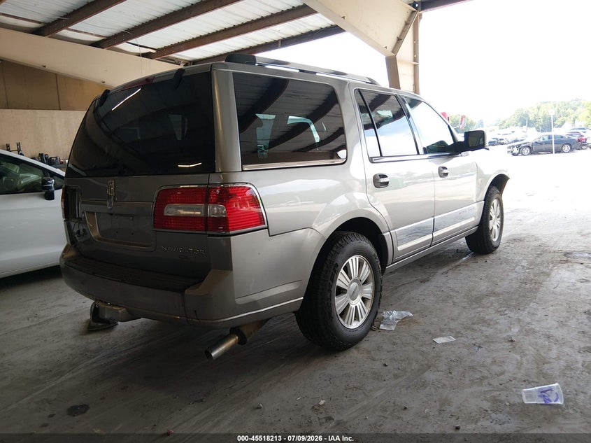 2008 LINCOLN NAVIGATOR auction photo 4