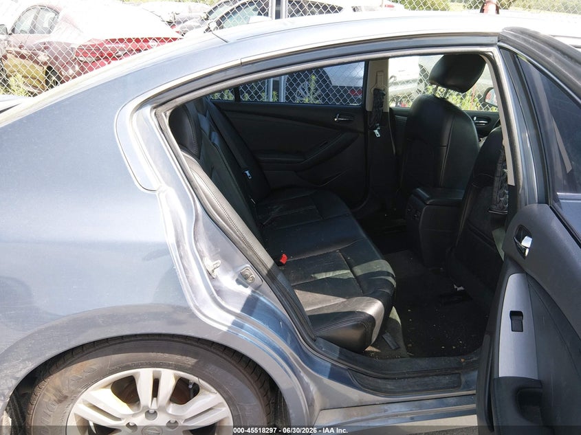 2011 NISSAN ALTIMA auction photo 8