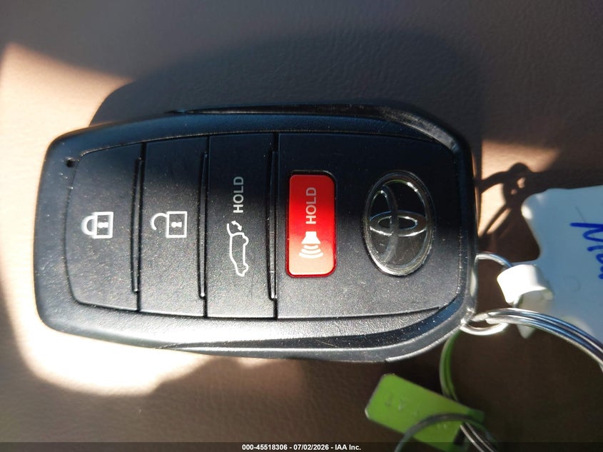 2026 Toyota Corolla Cross Xle VIN: 7MUDAABG7TV153271 Lot: 45518306