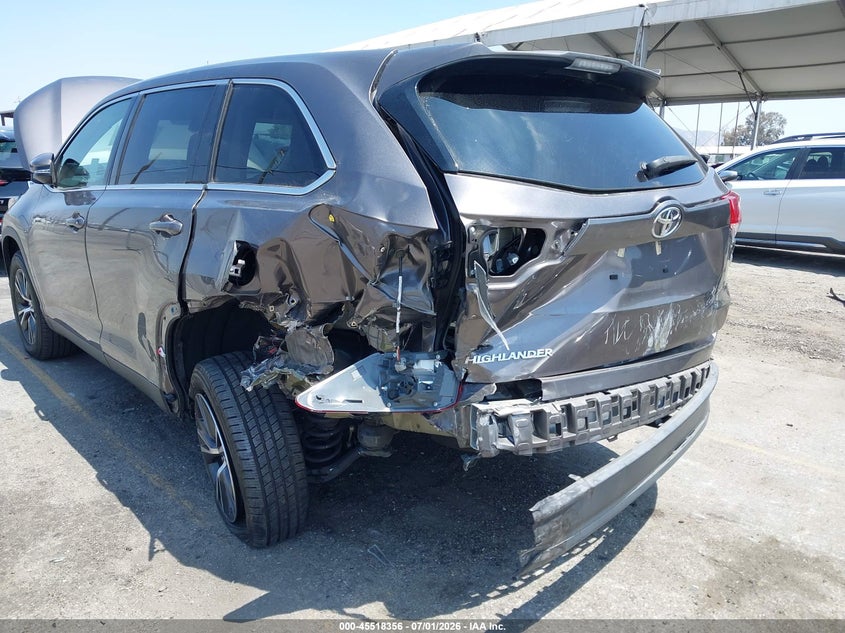 2019 TOYOTA HIGHLANDER auction photo 6