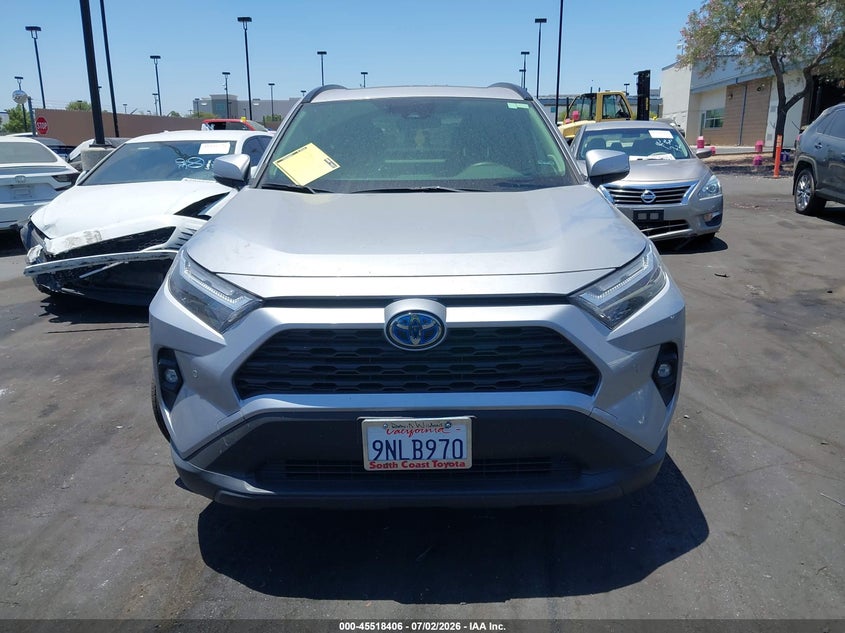 AtlanticExpress - Toyota RAV4 Hybrid