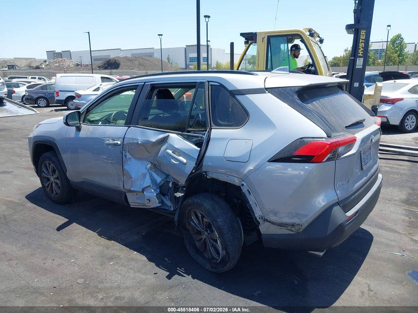 AtlanticExpress - Toyota RAV4 Hybrid
