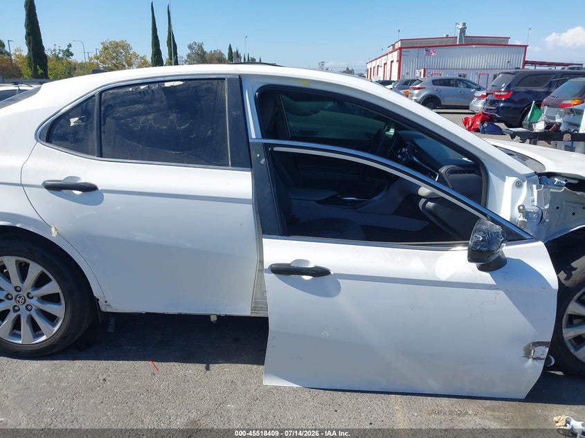 2020 Toyota Camry Le VIN: 4T1C11AK9LU957591 Lot: 45518409