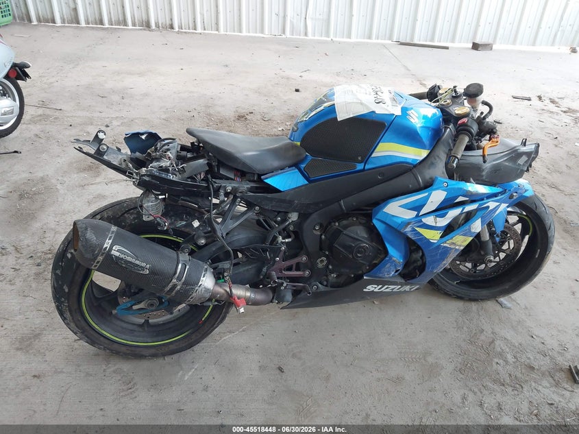 2017 Suzuki Gsx-R1000 VIN: JS1DM11BXH2100984 Lot: 45518448