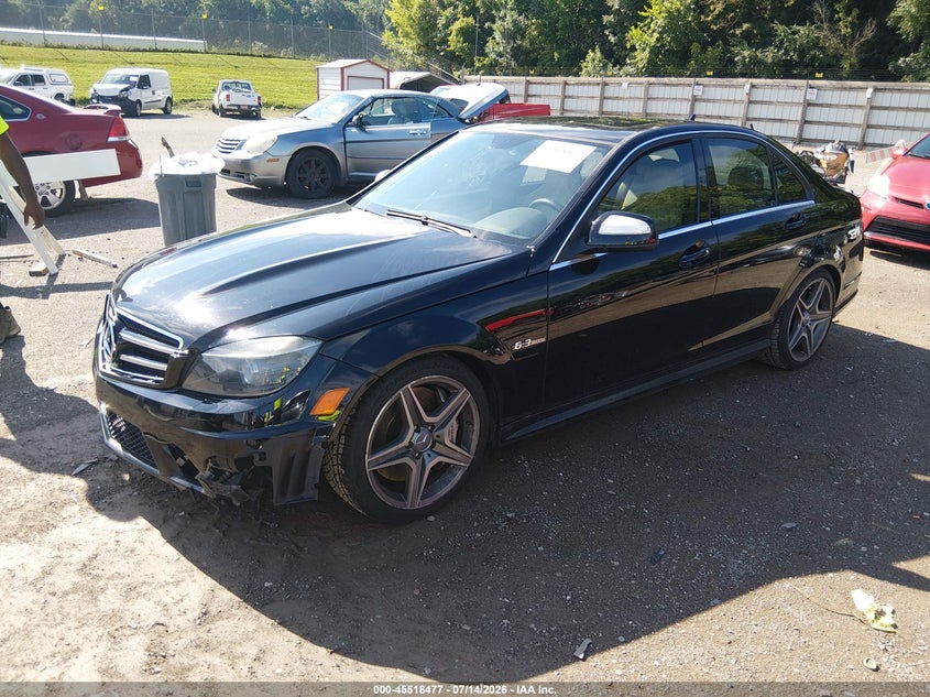 MERCEDES-BENZ C 63 AMG 2009 VIN WDDGF77X69F241537