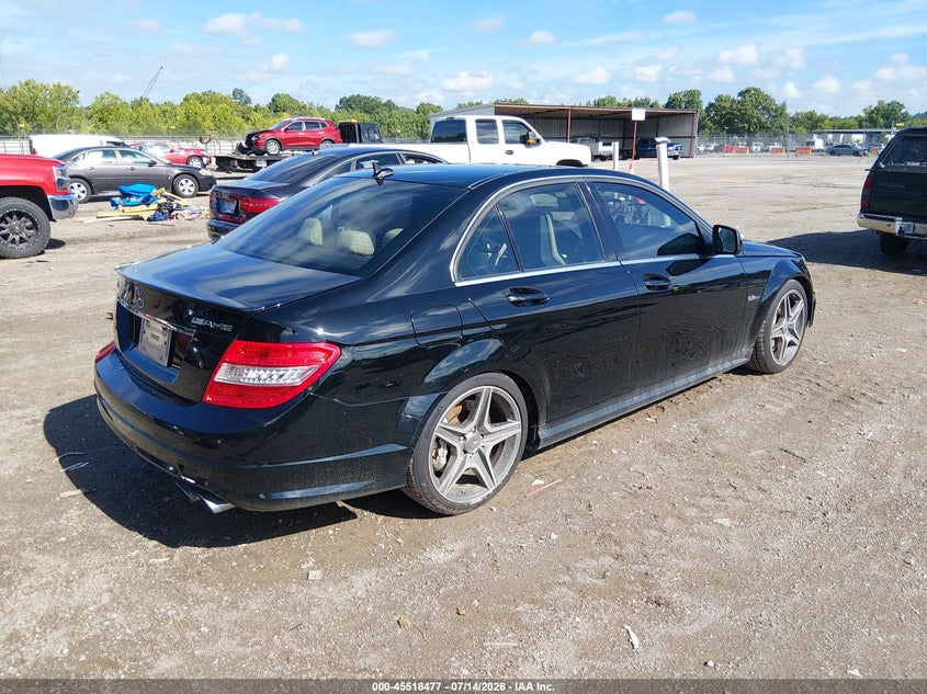 MERCEDES-BENZ C 63 AMG 2009 VIN WDDGF77X69F241537