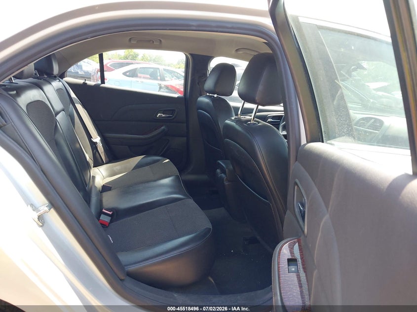2013 CHEVROLET MALIBU auction photo 8