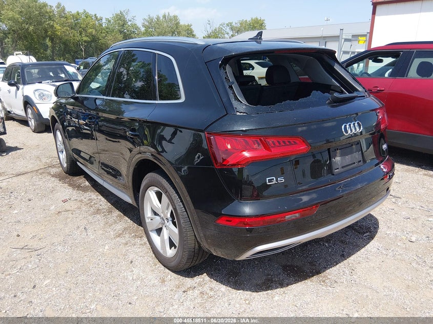 Vin: wa1bnafy2j2045602, lot: 46016727, audi q5 2.0t premium/2.0t tech premium 20183