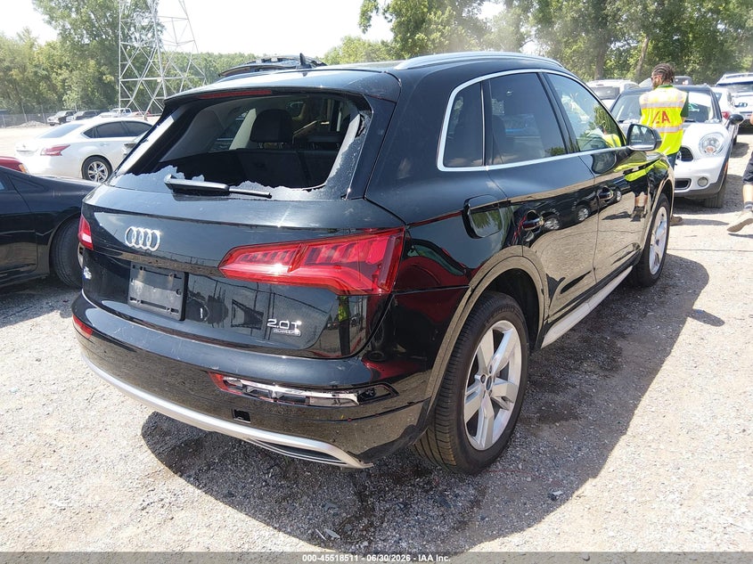 Vin: wa1bnafy2j2045602, lot: 46016727, audi q5 2.0t premium/2.0t tech premium 20184